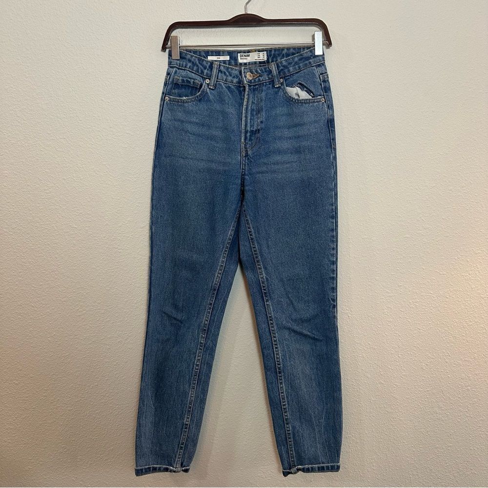 Bershka Denim Mom Jean 012